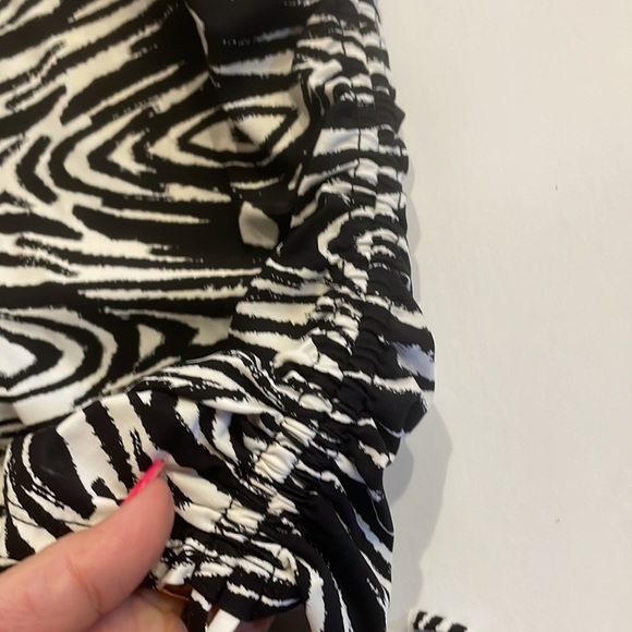 LOVE your ASSETS by Sara Blakey SPANX Tankini PUSH UP swim top black white Small - Picture 8 of 11